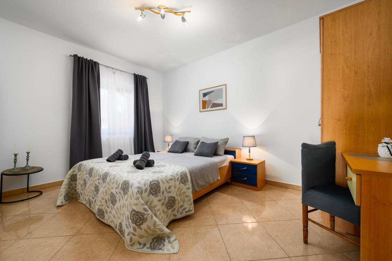 Bozica House With Apartments Murine Exterior foto